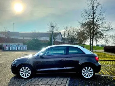 Brugt Audi A1 Attraction 86 HK (63 kW) 2012 Brun Hatchback
