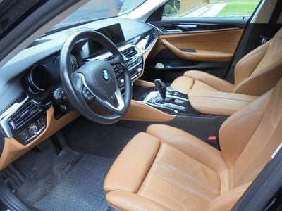 Schwarz Gebraucht 2017 BMW 530 Luxury Line Kombi | 26.490 € (Fairer Preis)