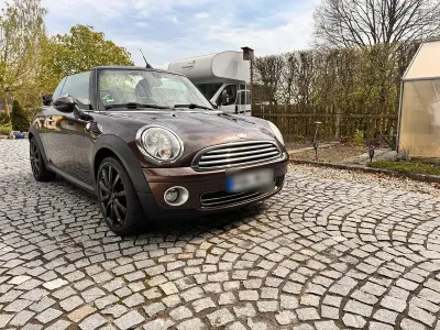 Gebraucht Mini Cooper 124 PS (91 kW) 2010 Braun Kleinwagen