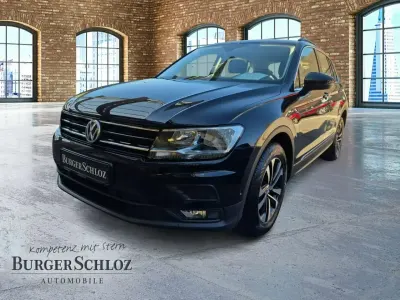 Gebraucht VW Tiguan Comfortline 131 PS (96 kW) 2020 Deep black perleffekt SUV