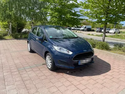 Gebraucht Ford Fiesta Trend 80 PS (58 kW) 2017 Blau Kleinwagen