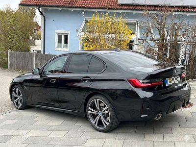 Gebraucht BMW 320e M Sport 204 PS (150 kW) 2022 Schwarz Limousine