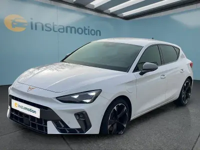 Używany Cupra Leon 204 KM (150 kW) 2024 Biały Hatchback