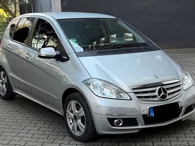 Gebraucht Mercedes A160 95 PS (69 kW) 2010 Silber Kleinwagen