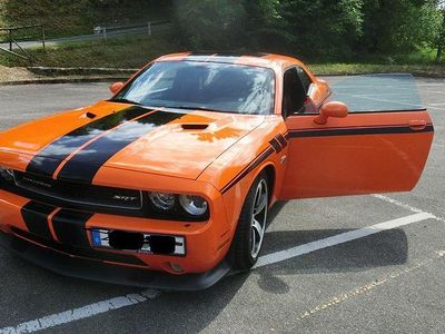 Begagnad Dodge Challenger 477 HK (350 kW) 2014 Orange Sportkupé