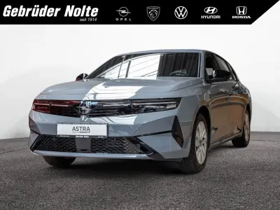 Neu Opel Astra Edition 146 PS (107 kW) 2026 Grau / Kombi