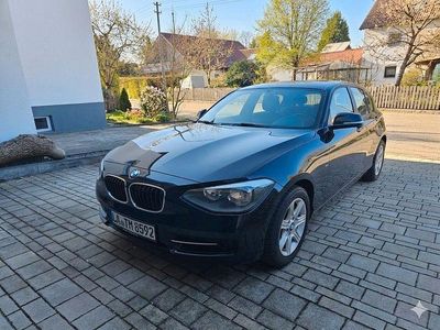 Gebraucht BMW 116 Sport Line 136 PS (100 kW) 2011 Schwarz Kleinwagen