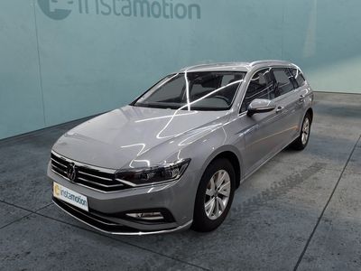 Grau Gebraucht 2023 VW Passat Elegance Kombi | 33.654 €