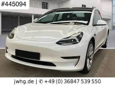 Używany Tesla Model 3 258 kW (351 KM) 2022 Biały Sedan/Limuzyna