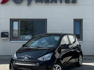 Gebraucht Hyundai i10 Trend 87 PS (63 kW) 2019 Schwarz Kleinwagen