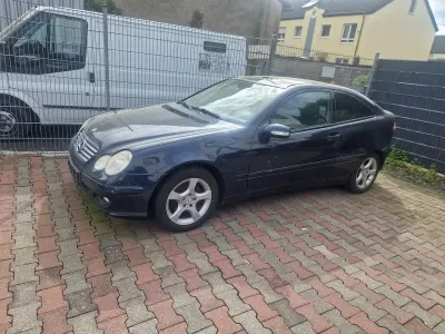 Brugt Mercedes C220 150 HK (110 kW) 2005 Grøn Coupe