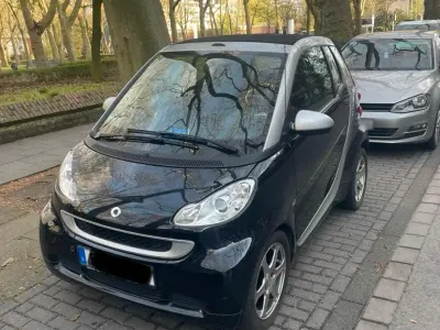 Gebraucht Smart ForTwo Cabrio 71 PS (52 kW) 2011 Schwarz Cabrio