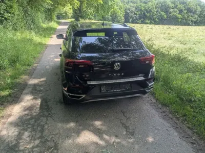 Gebraucht VW T-Roc Sportline 190 PS (139 kW) 2019 Deep black SUV