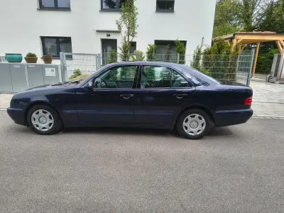 Gebraucht Mercedes E200