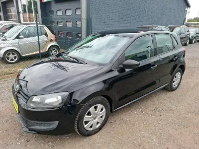 Gebraucht VW Polo 60 PS (44 kW) 2011 Schwarz Kleinwagen