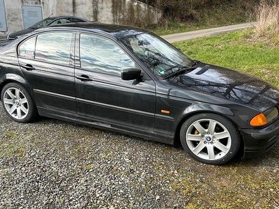 Gebraucht BMW 320 150 PS (110 kW) 1998 Schwarz Limousine