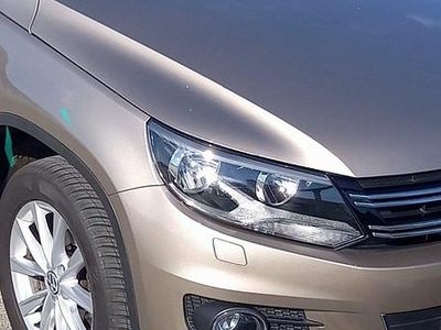 Beige Gebraucht 2012 VW Tiguan SUV | 11.180 € (Etwas zu teuer)