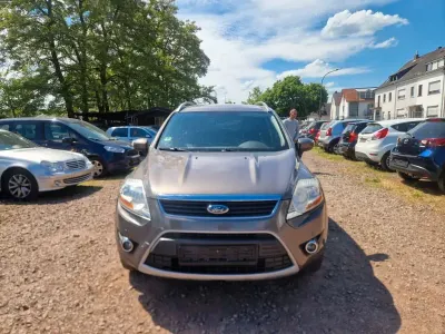 Używany Ford Kuga Champions Edition 140 KM (102 kW) 2012 Brązowy SUV