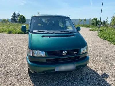Gebraucht VW Caravelle 106 PS (77 kW) 1998 Grün Van / Kleinbus