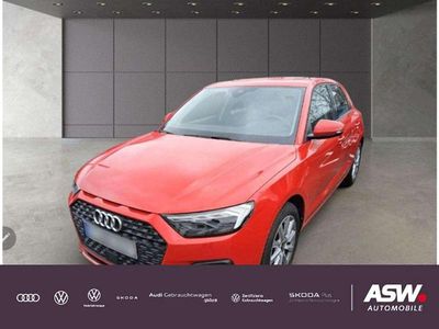 Gebraucht Audi A1 95 PS (69 kW) 2023 Misanorot perleffekt SUV