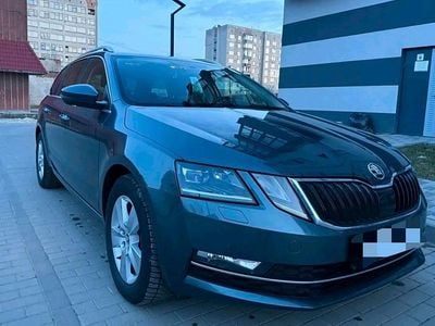 Gebraucht Skoda Octavia 150 PS (110 kW) 2019 Grau Kombi
