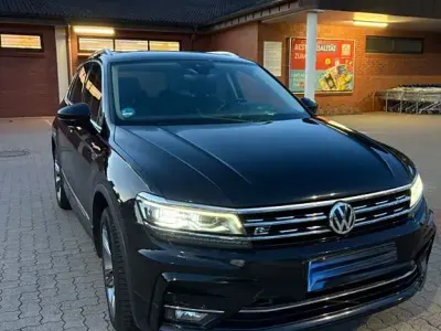 Gebraucht VW Tiguan 239 PS (175 kW) 2019 Schwarz SUV