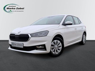 Neu Skoda Fabia Selection 95 PS (69 kW) 2025 Candyweiß Kleinwagen