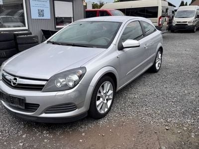 Opel Astra GTC