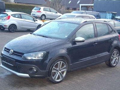 Gebraucht VW Polo Cross 86 PS (63 kW) 2014 Deep black perleffekt Kleinwagen
