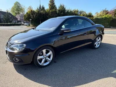 Usata VW Eos Sportline 160 CV (117 kW) 2011 Nero Cabrio