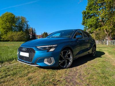 Gebraucht Audi A3 Ambiente 204 PS (150 kW) 2020 Blau Limousine