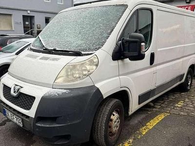 Gebraucht Peugeot Boxer 101 PS (74 kW) 2011 Weiß Van