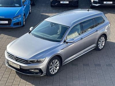 Silber Gebraucht 2020 VW Passat R-line Kombi | 24.390 € (Guter Preis)