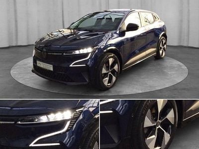 Blau Gebraucht 2022 Renault Mégane Equilibre Limousine | 19.990 € (Etwas zu teuer)