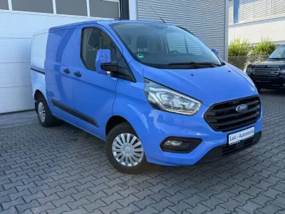Gebraucht Ford 300 Trend 131 PS (96 kW) 2021 Weiß Van / Kleinbus
