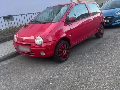 Gebraucht Renault Twingo Dynamique 58 PS (42 kW) 2002 Rot Kleinwagen
