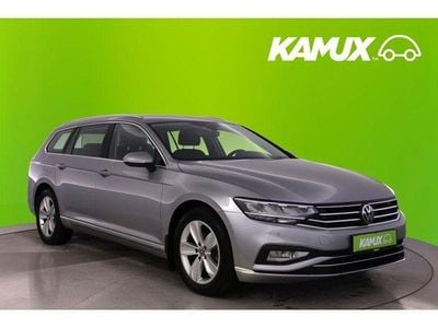 Silber Gebraucht 2024 VW Passat Elegance Kombi | 30.990 € (Guter Preis)