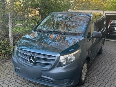 Usata Mercedes Vito 90 CV (66 kW) 2015 Andere farben Furgone