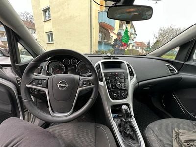 Usata Opel Astra 140 CV (102 kW) 2010 Argento Station wagon