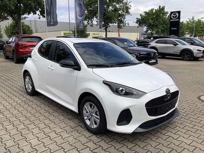Lunar white Neu 2025 Mazda 2 Center-Line Kleinwagen | 23.750 € (Fairer Preis)