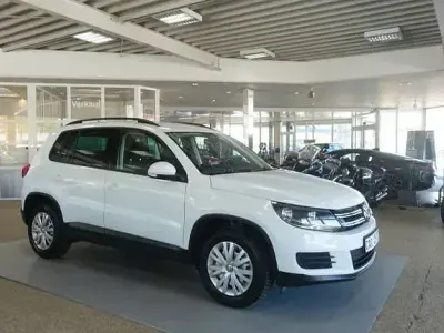 Używany VW Tiguan Trendline 122 KM (89 kW) 2015 Biały SUV