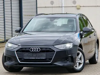 Gebraucht Audi A4 Basis 163 PS (119 kW) 2019 Schwarz Kombi