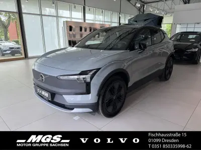 Neu Volvo EX30 CC Performance 314 kW (428 PS) 2026 Vapour grey SUV