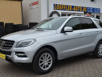 Gebraucht Mercedes ML350 258 PS (189 kW) 2014 Silber SUV