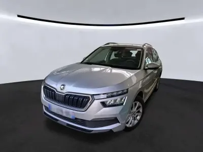 Usata Skoda Kamiq Ambition 110 CV (80 kW) 2022 Argento SUV