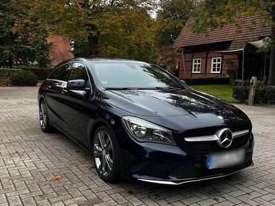 Gebraucht Mercedes CLA180 2016 Blau Limousine