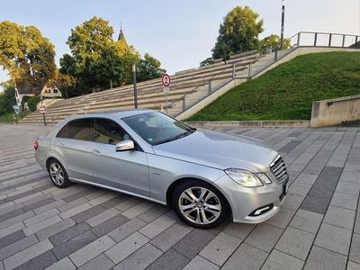 Mercedes E220
