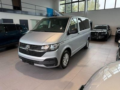Second-hand VW T6.1 110 CP (80 kW) 2022 Argintiu Van