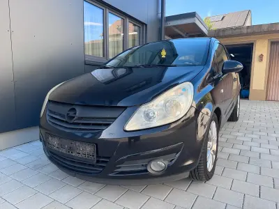 Używany Opel Corsa 90 KM (66 kW) 2007 Czarny Hatchback