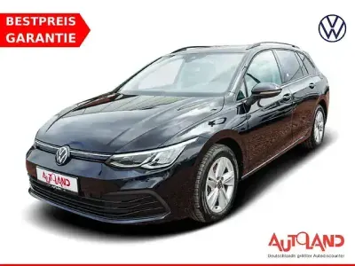 Gebraucht VW Golf VIII Life 150 PS (110 kW) 2023 Schwarz Kombi